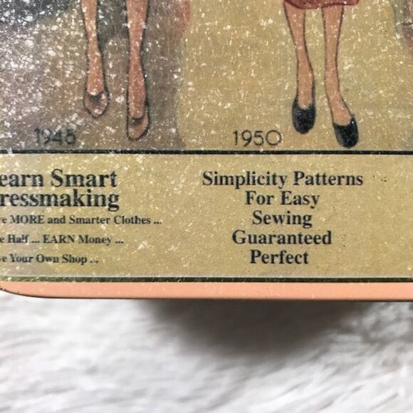 Set of 2 Vintage Coca-Cola 'Realm of Fancy to Reality' + Simplicity Fashion Tins - Picture 7 of 16